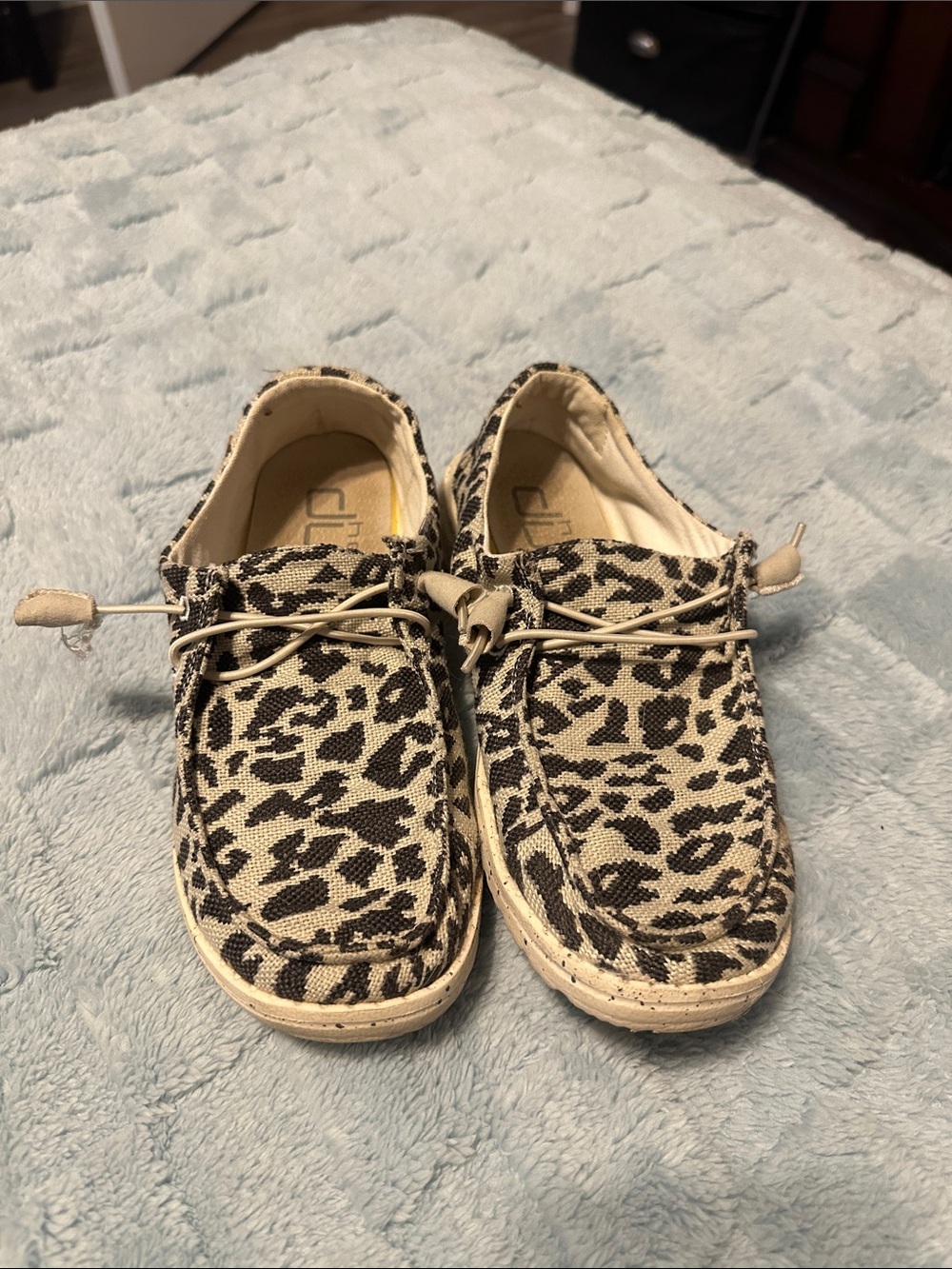 Hey Dude Women's Leopard Print Moccasins - Tan & Black